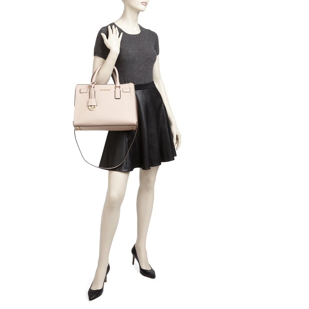 SOLD ✨Michael Michael Kors Dillon Specchio Satchel - Picture 8 of 8